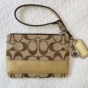 Coach Signature Wristlet Khaki/Gold Canvas, Leather